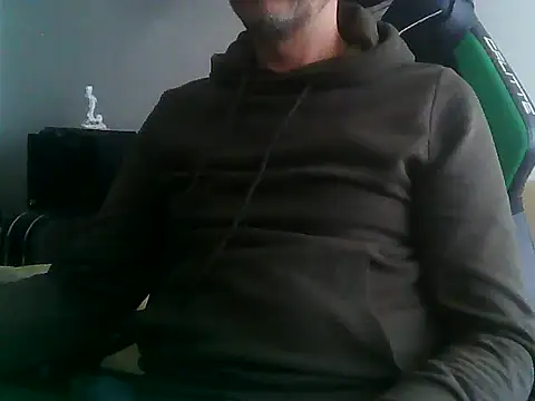 Snapshot of boran34 chatting on May 4, 3:37 pm boran34 online show from May 4, 3:37 pm