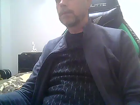 Snapshot of boran34 chatting on May 5, 8:56 pm boran34 online show from May 5, 8:56 pm