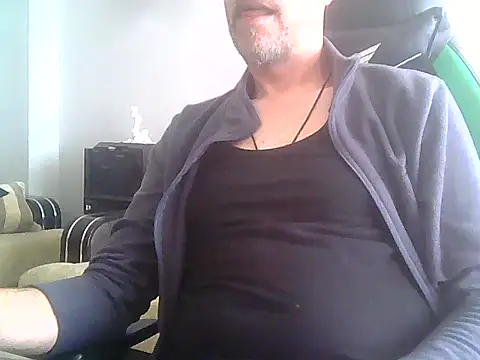 Snapshot of boran34 chatting on May 29, 8:53 am boran34 online show from May 29, 8:53 am