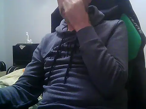Snapshot of boran34 chatting on April 22, 9:54 pm boran34 online show from April 22, 9:54 pm