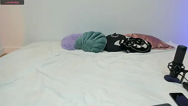 Snapshot of vamppire_girl chatting on November 10, 12:21 pm vamppire girl online show from November 10, 12:21 pm