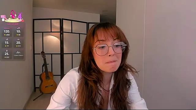 molly marmalade  online show from May 26, 5:44 pm