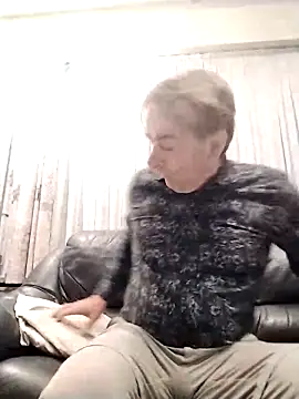 lekkerkoen1 online show from October 26, 7:14 pm