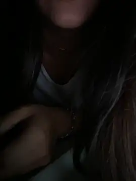 Snapshot of Aestheticsgirl chatting on October 7, 10:11 pm Aestheticsgirl online show from October 7, 10:11 pm