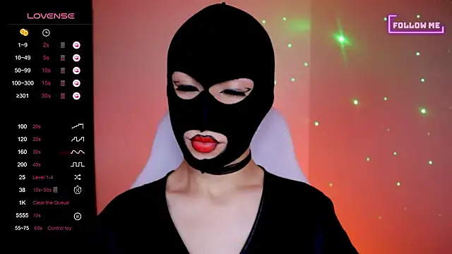 Bigfemblue online show from February 10, 11:15 pm