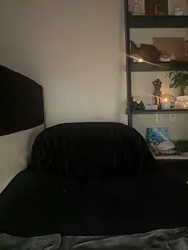 Amanita Bloom online show from March 14, 5:02 am