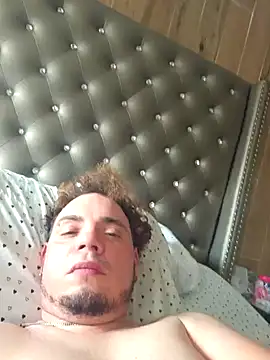 latinoflpr online show from January 7, 9:09 pm