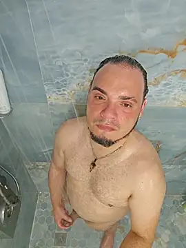 latinoflpr online show from March 25, 12:22 am