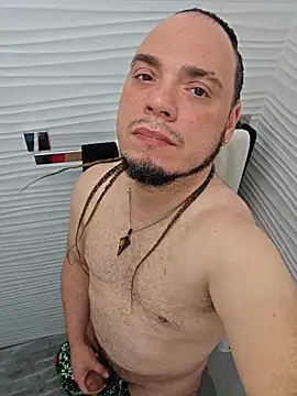 latinoflpr online show from March 27, 3:48 am