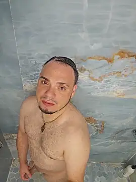 latinoflpr online show from April 7, 1:07 am