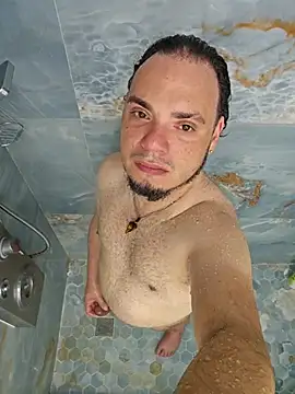 latinoflpr online show from March 24, 2:44 am