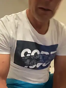 Goldmedall online show from April 4, 10:05 pm