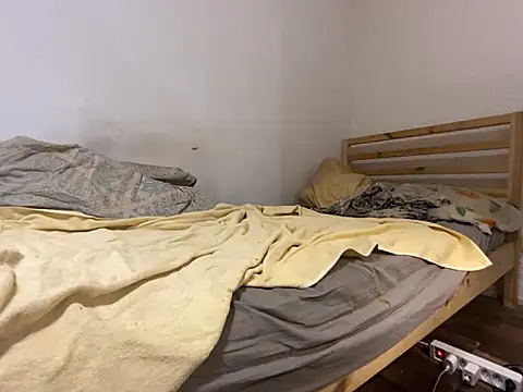 Snapshot of Goldmedall chatting on February 26, 10:21 pm Goldmedall online show from February 26, 10:21 pm