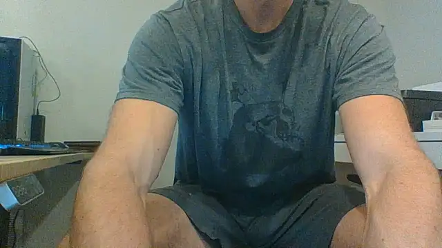 Snapshot of Bloopers66 chatting on June 12, 12:25 pm Bloopers66 online show from June 12, 12:25 pm