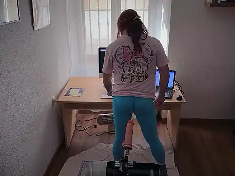 pinkgirls18 online show from February 12, 11:43 am