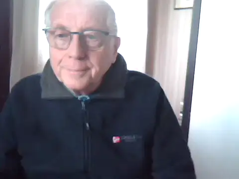Snapshot of johnjohn622662 chatting on March 30, 1:12 pm johnjohn622662 online show from March 30, 1:12 pm