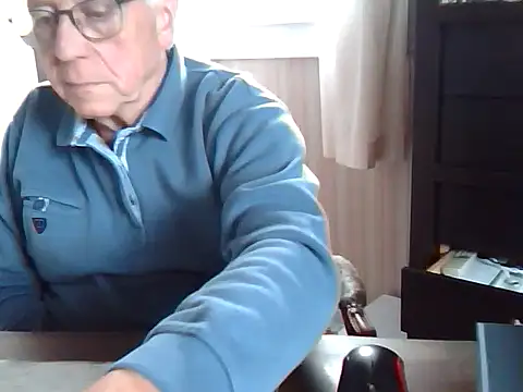 johnjohn622662 online show from November 4, 11:14 am