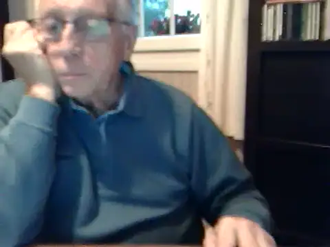 johnjohn622662 online show from November 7, 4:22 pm