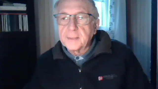 johnjohn622662 online show from February 7, 4:37 pm