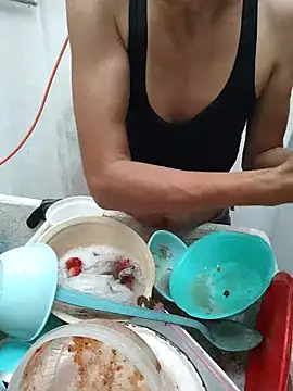 Bombonsexyxh online show from July 15, 9:33 pm
