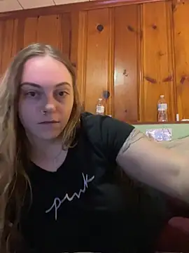 Snapshot of jaseyrae chatting on March 14, 9:32 pm jaseyrae online show from March 14, 9:32 pm