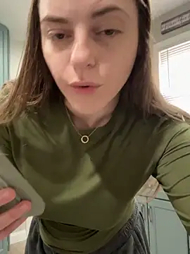 jaseyrae online show from April 3, 3:29 pm