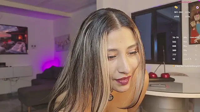 Rubyross21 online show from May 31, 6:30 am