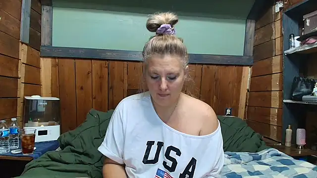 lisaxlovexxx online show from February 21, 3:47 pm