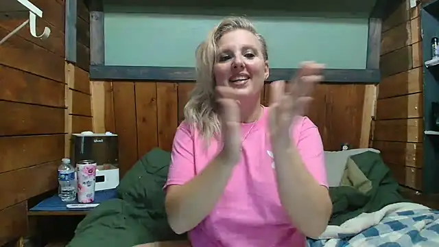 lisaxlovexxx online show from March 8, 2:26 am