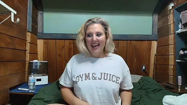 lisaxlovexxx online show from February 4, 5:08 pm