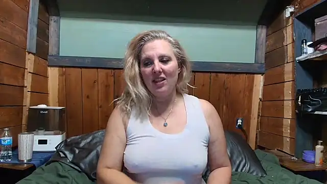 lisaxlovexxx online show from April 5, 3:13 am