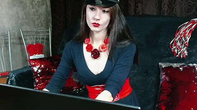 Snapshot of VictoryVega chatting on October 1, 3:38 pm VictoryVega online show from October 1, 3:38 pm