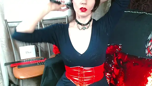 Snapshot of VictoryVega chatting on May 28, 1:50 pm VictoryVega online show from May 28, 1:50 pm