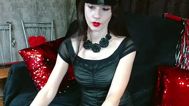 Snapshot of VictoryVega chatting on November 6, 4:11 pm VictoryVega online show from November 6, 4:11 pm