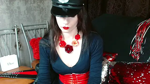 VictoryVega online show from December 22, 4:40 pm