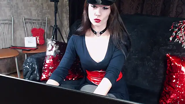 Snapshot of VictoryVega chatting on September 29, 5:18 pm VictoryVega online show from September 29, 5:18 pm