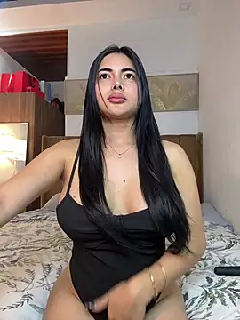 Bombshell Ashy online show from July 6, 8:33 pm