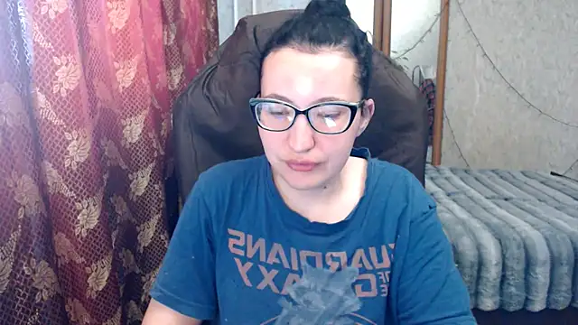 Snapshot of AnKey_Rayah chatting on June 8, 1:22 am AnKey Rayah online show from June 8, 1:22 am