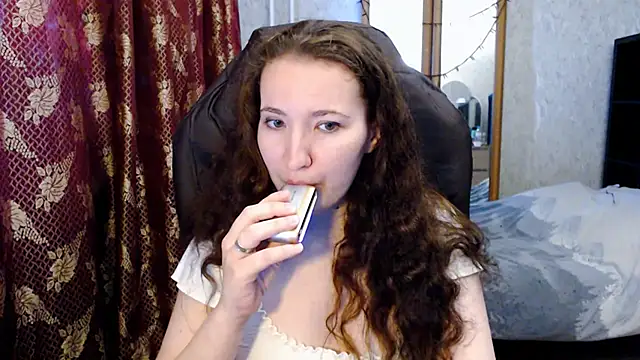 AnKey Rayah online show from May 14, 11:13 pm