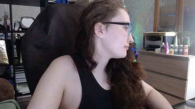 AnKey Rayah online show from February 7, 1:47 am