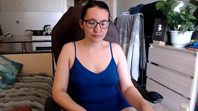 Snapshot of AnKey_Rayah chatting on June 19, 6:41 am AnKey Rayah online show from June 19, 6:41 am