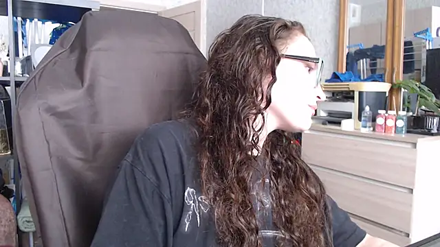 AnKey Rayah online show from January 31, 5:51 am