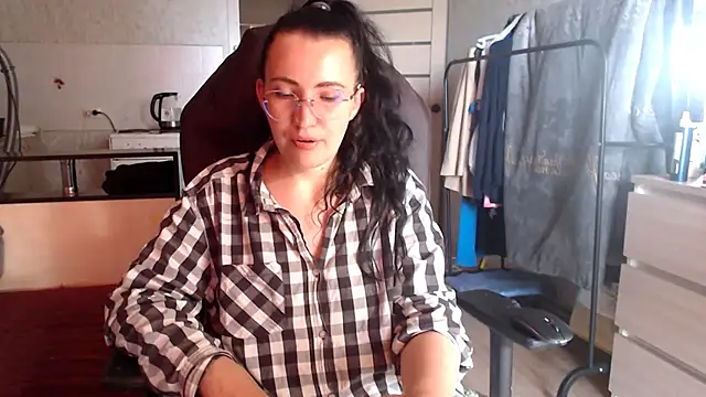 Snapshot of AnKey_Rayah chatting on June 30, 12:38 pm AnKey Rayah online show from June 30, 12:38 pm