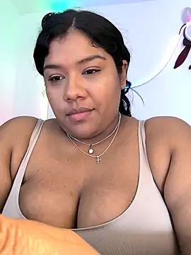 paola091 online show from March 6, 1:33 am