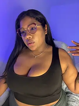 paola091 online show from June 15, 2:23 am