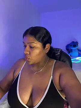 paola091 online show from June 10, 11:33 am