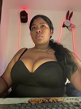 paola091 online show from July 10, 1:38 am