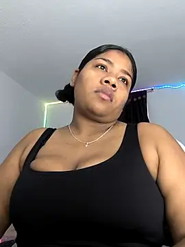 paola091 online show from September 20, 11:48 am