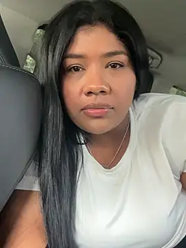 paola091 online show from February 14, 12:38 pm