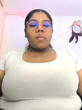 paola091 online show from November 28, 12:00 am